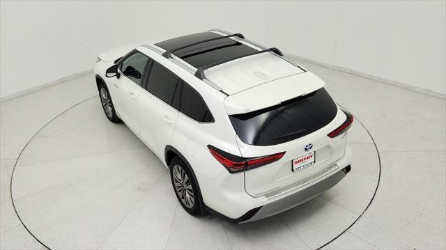 used 2021 Toyota Highlander Hybrid car, priced at $37,891