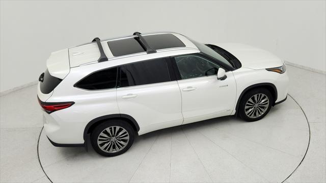 used 2021 Toyota Highlander Hybrid car, priced at $37,891