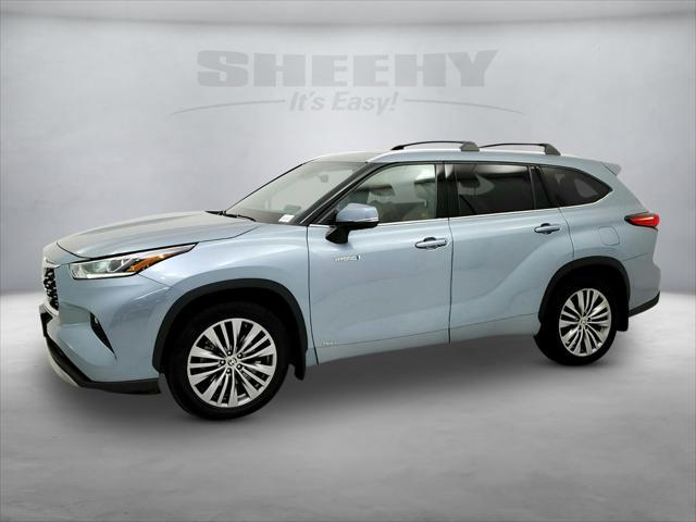 used 2020 Toyota Highlander Hybrid car, priced at $35,191