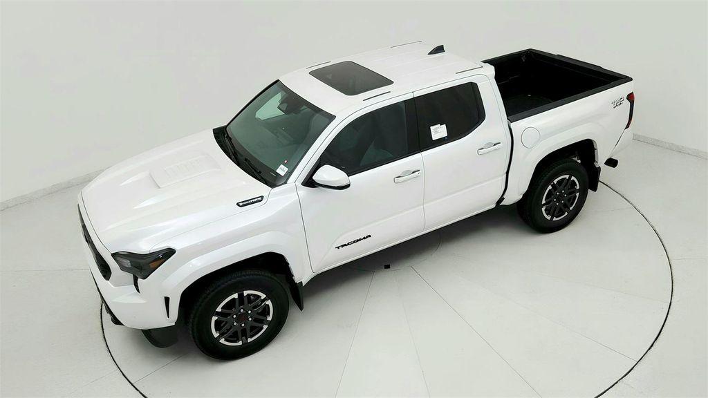 new 2025 Toyota Tacoma car