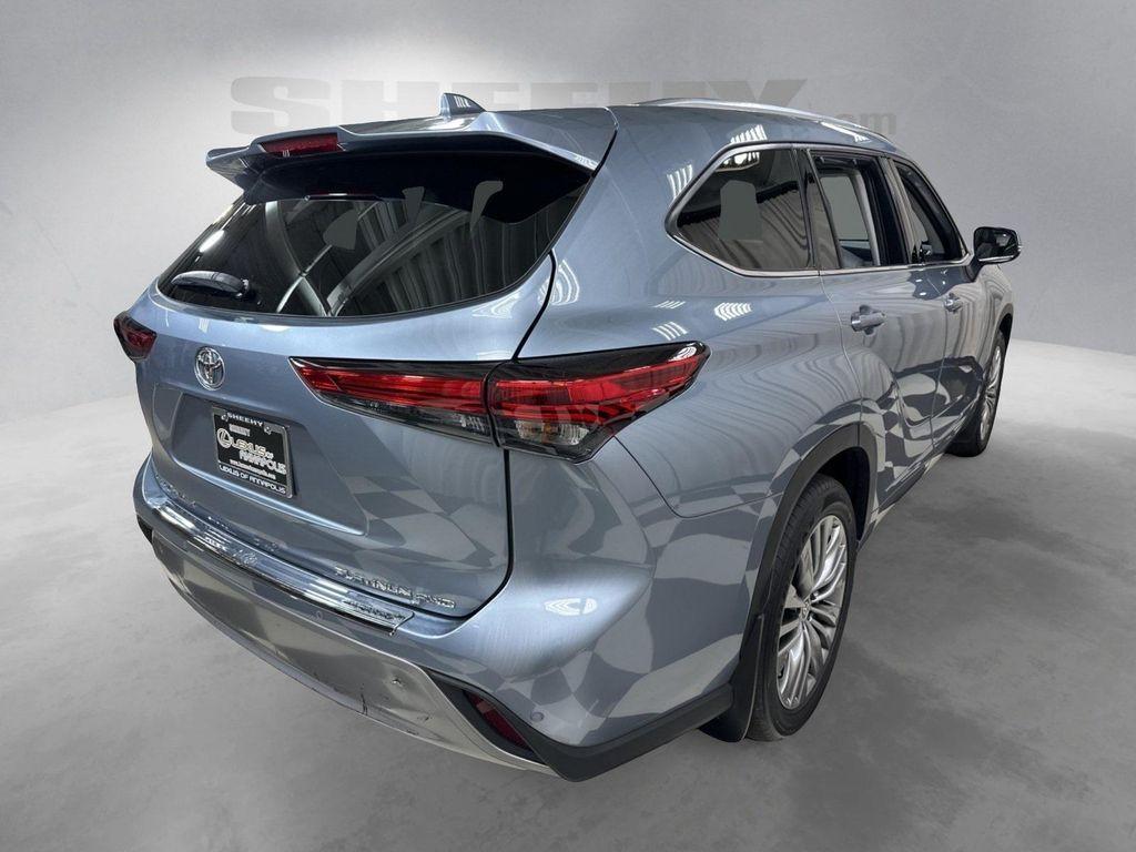 used 2021 Toyota Highlander car, priced at $33,891
