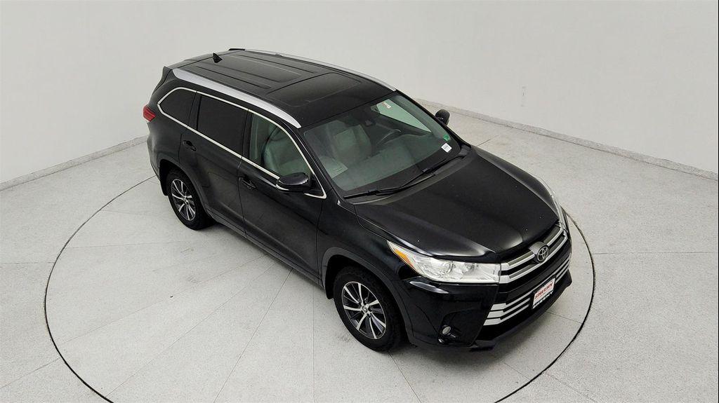 used 2017 Toyota Highlander car, priced at $19,391