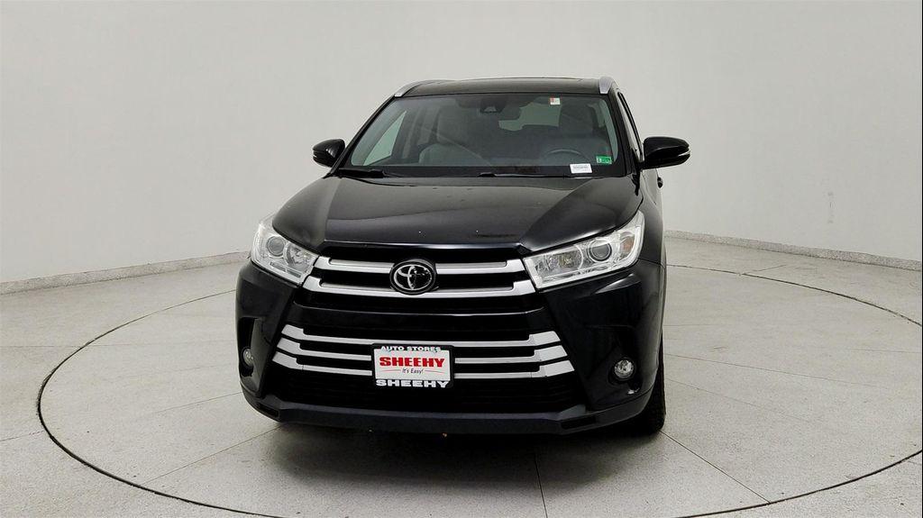 used 2017 Toyota Highlander car, priced at $19,391