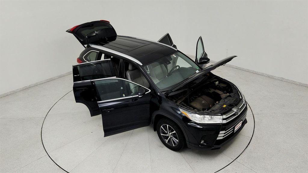 used 2017 Toyota Highlander car, priced at $19,391