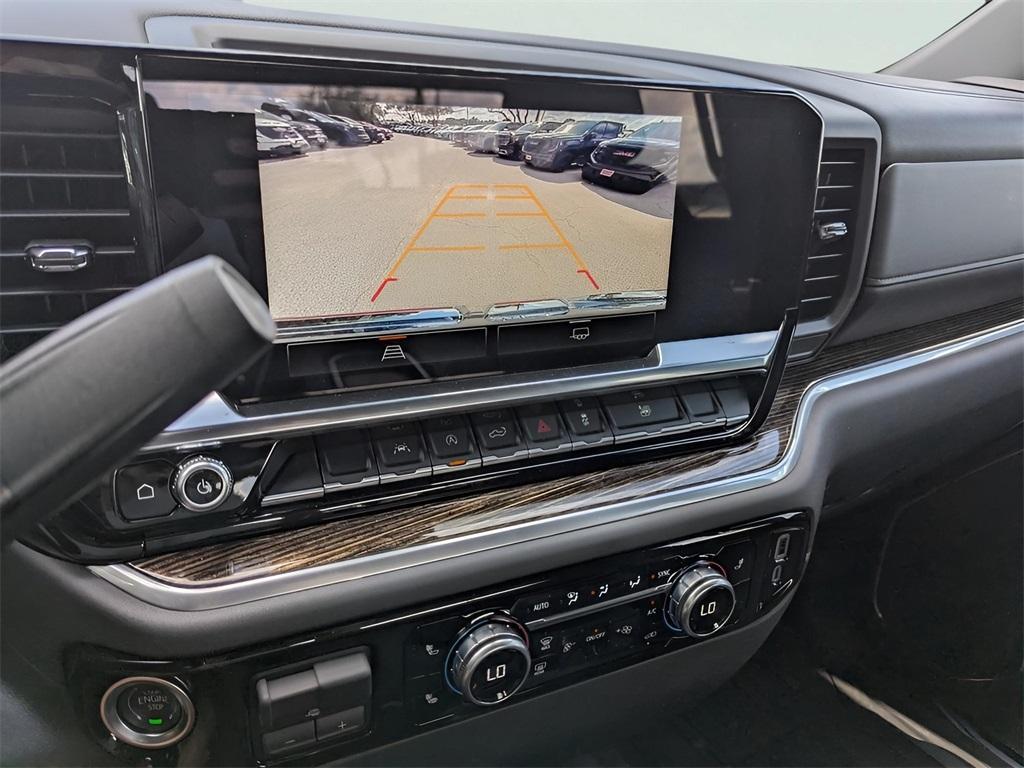 new 2025 GMC Sierra 1500 car, priced at $42,315