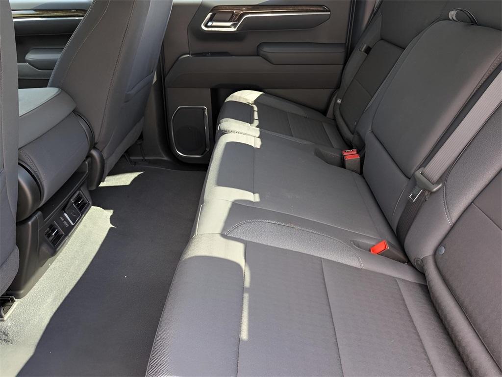 new 2025 GMC Sierra 1500 car, priced at $42,315