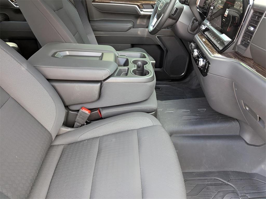 new 2025 GMC Sierra 1500 car, priced at $42,315