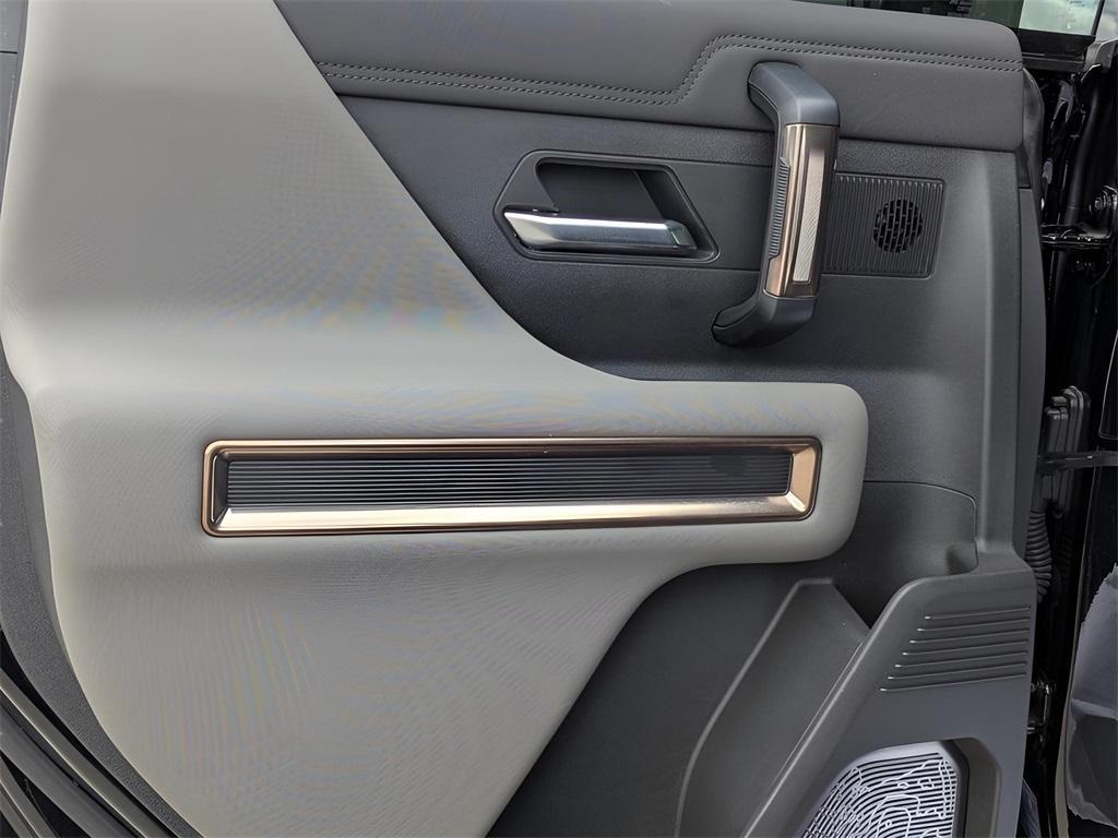 new 2025 GMC HUMMER EV Pickup car, priced at $109,179