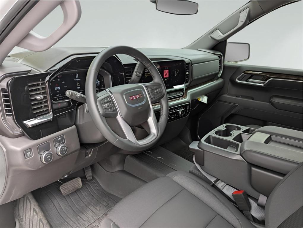 new 2024 GMC Sierra 1500 car, priced at $42,275