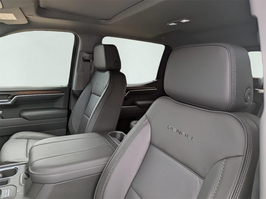 new 2026 GMC Sierra 1500 car, priced at $71,400