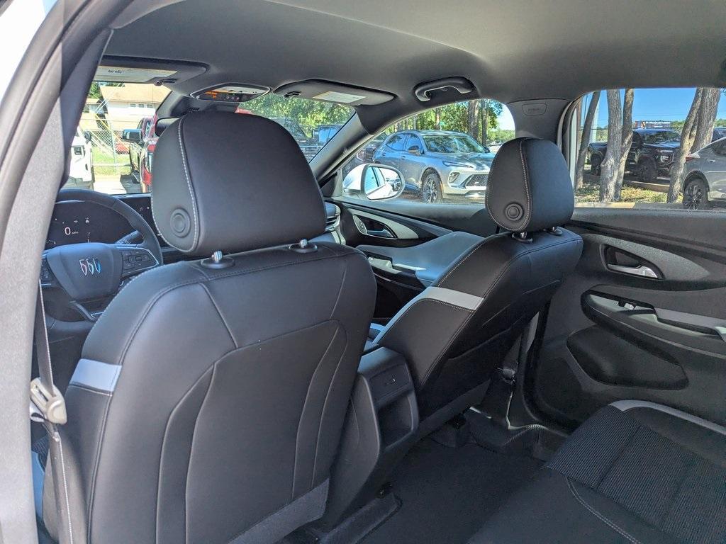 new 2025 Buick Envista car, priced at $26,180