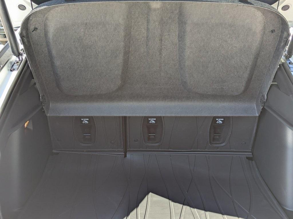 new 2025 Buick Envista car, priced at $26,180