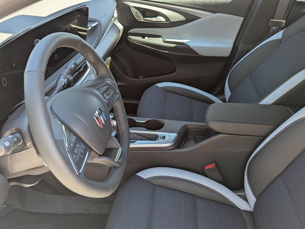 new 2025 Buick Envista car, priced at $26,180