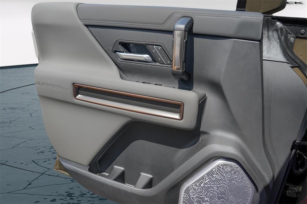 new 2025 GMC HUMMER EV SUV car, priced at $86,319