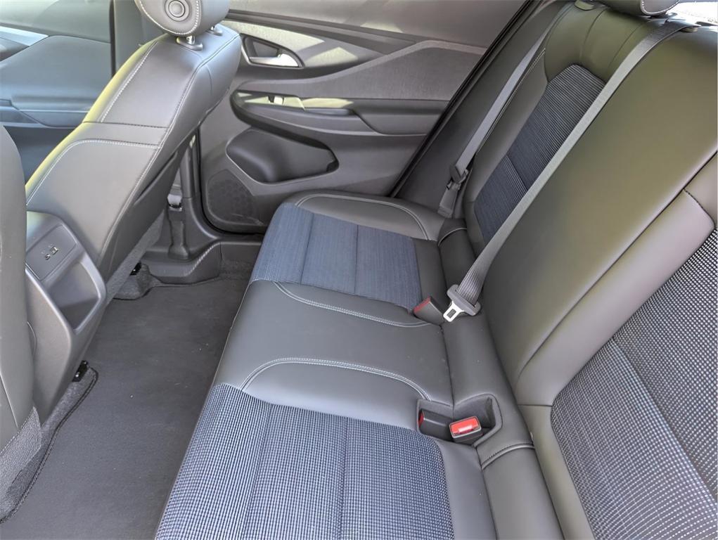 new 2025 Buick Envista car, priced at $27,055