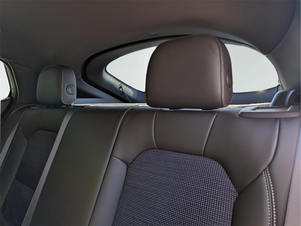 new 2025 Buick Envista car, priced at $27,055