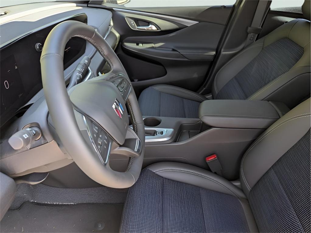 new 2025 Buick Envista car, priced at $24,055