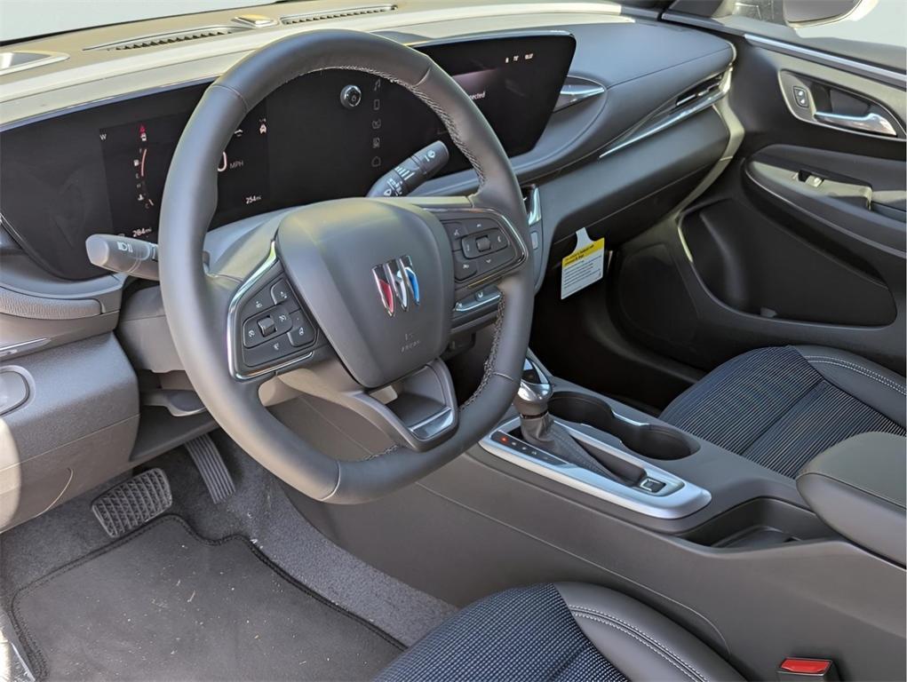 new 2025 Buick Envista car, priced at $24,055