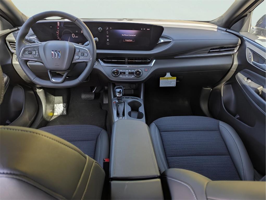 new 2025 Buick Envista car, priced at $24,055