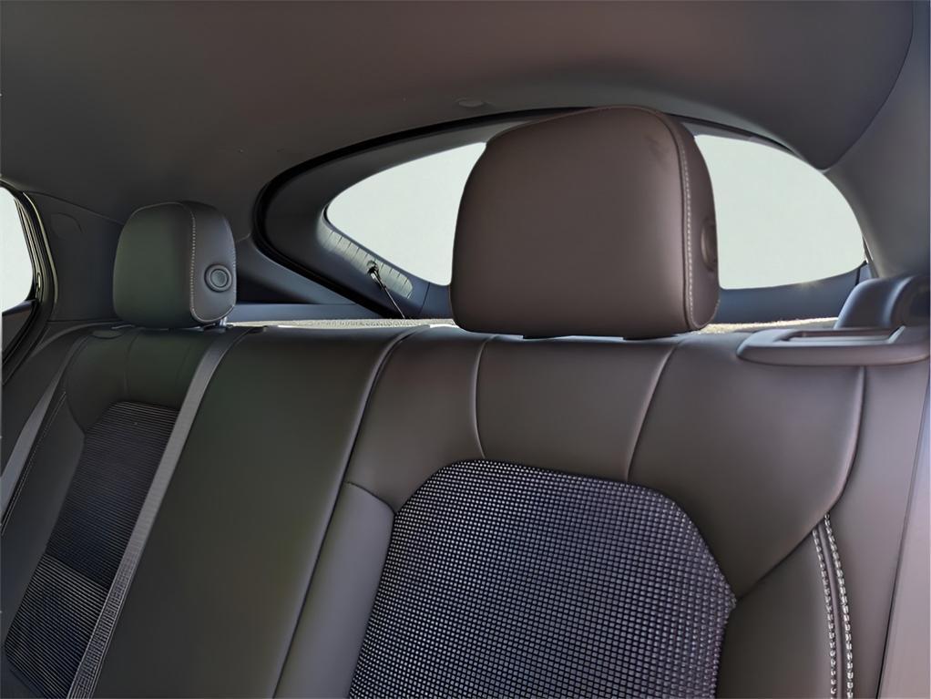 new 2025 Buick Envista car, priced at $24,055