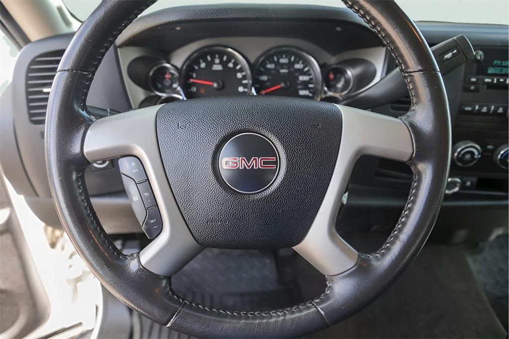 used 2009 GMC Sierra 1500 car, priced at $15,900