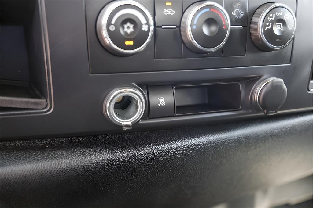 used 2009 GMC Sierra 1500 car, priced at $15,900