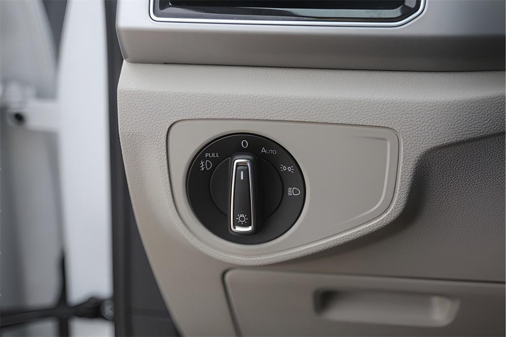 used 2019 Volkswagen Atlas car, priced at $26,200
