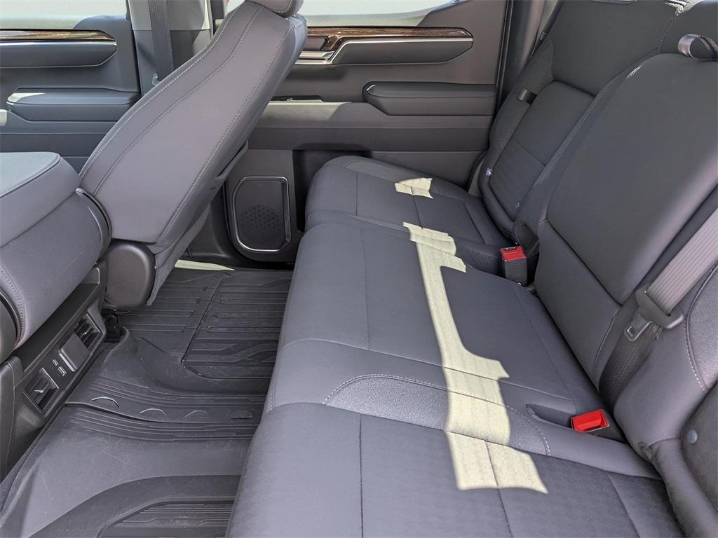 new 2025 GMC Sierra 1500 car, priced at $41,990