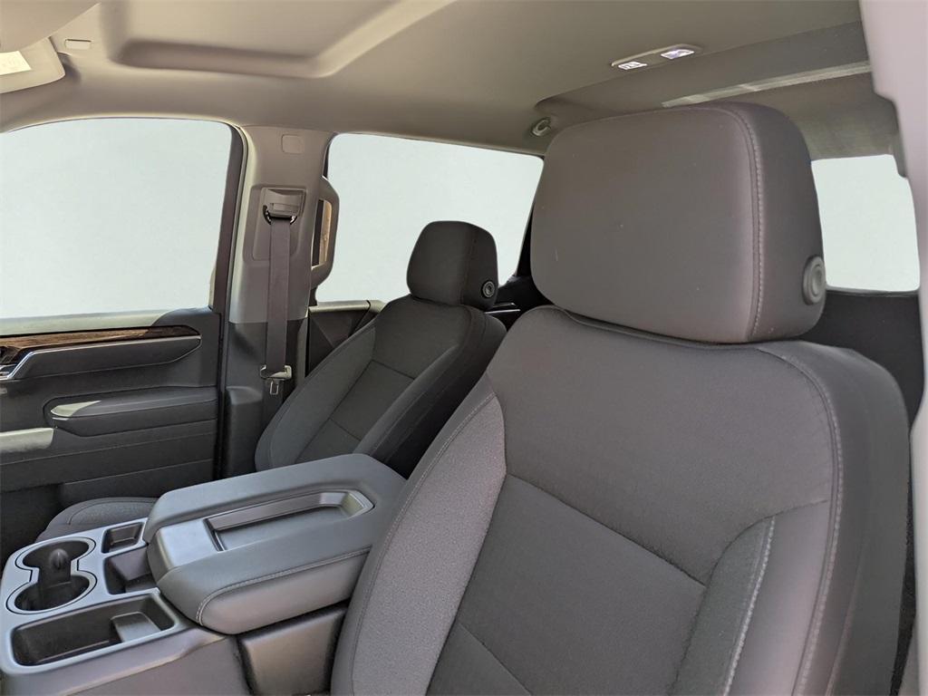 new 2025 GMC Sierra 1500 car, priced at $41,990