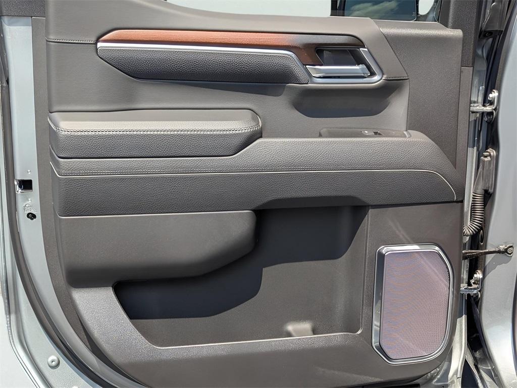 new 2026 GMC Sierra 1500 car, priced at $69,105