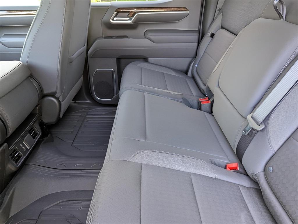 new 2025 GMC Sierra 1500 car, priced at $42,330