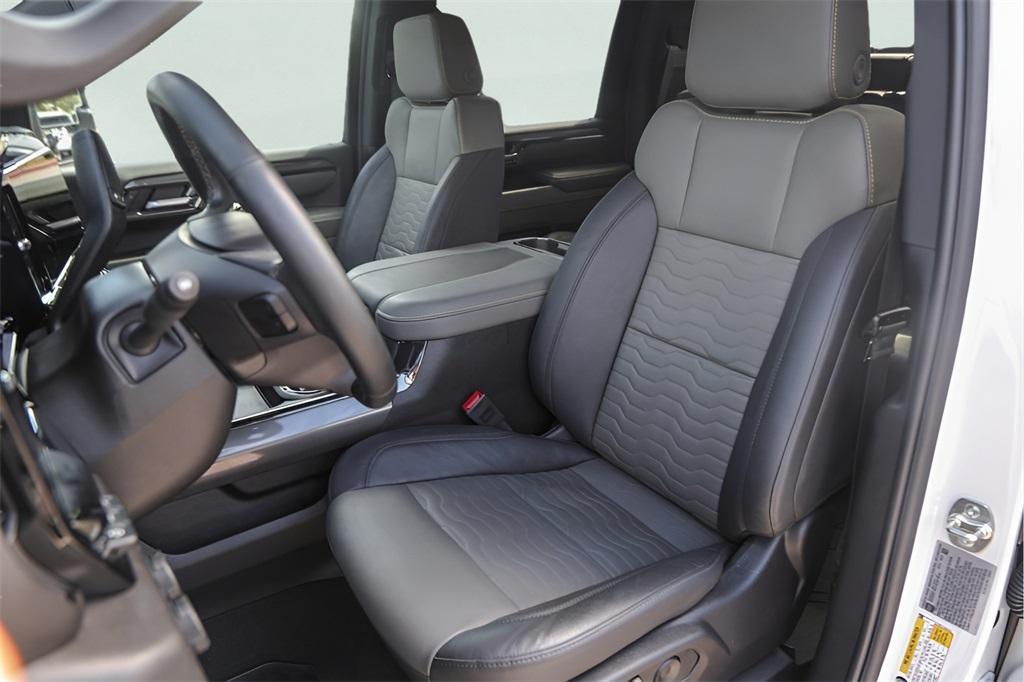 used 2025 Chevrolet Silverado 2500 car, priced at $72,700