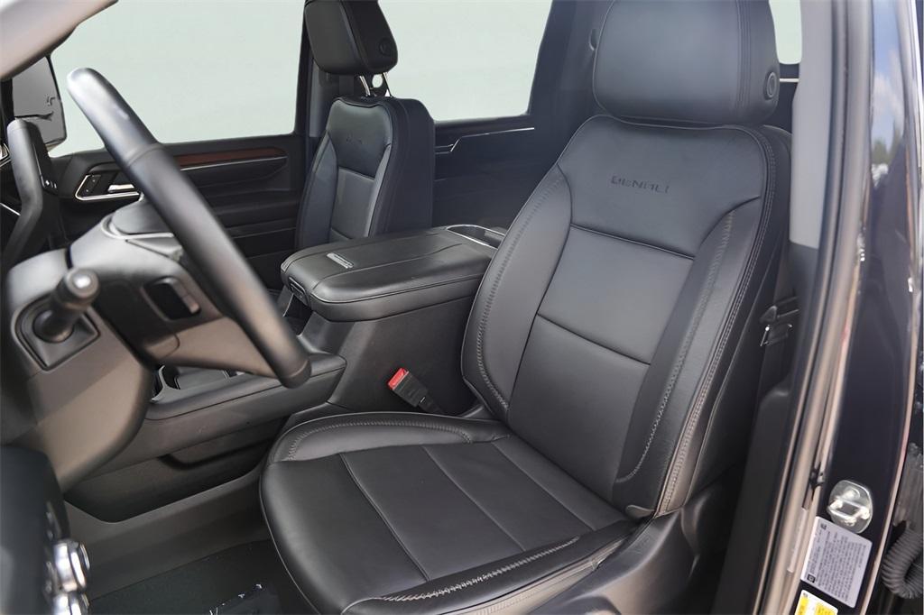 used 2024 GMC Sierra 2500 car, priced at $77,900