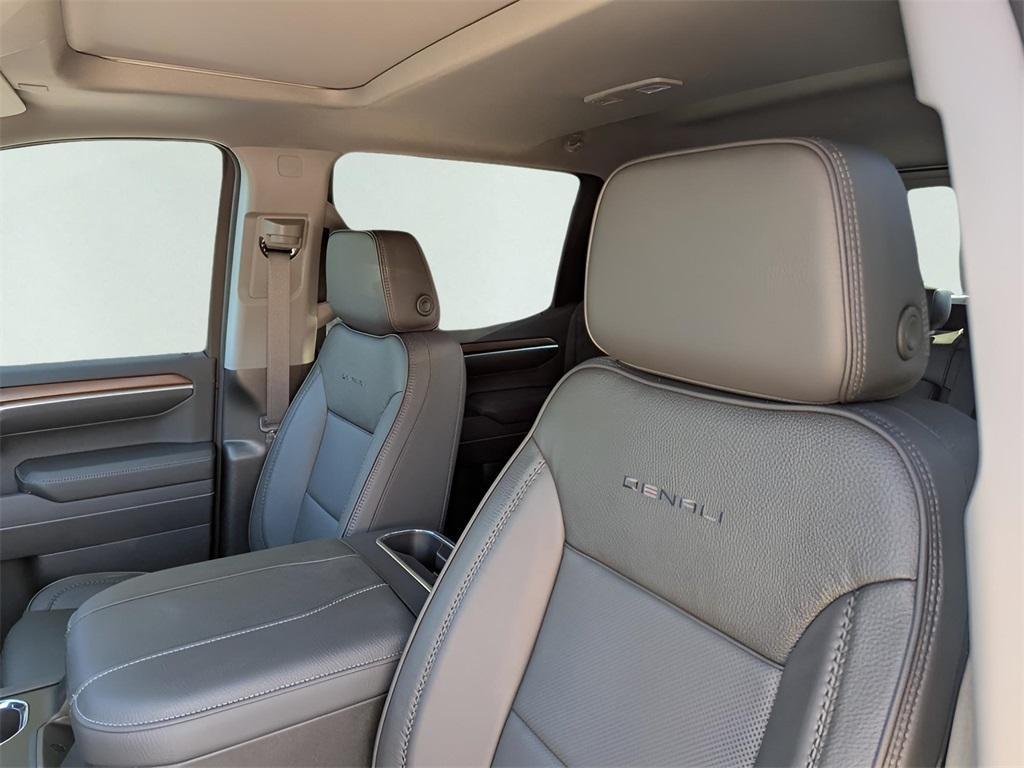 new 2026 GMC Sierra 1500 car, priced at $69,105