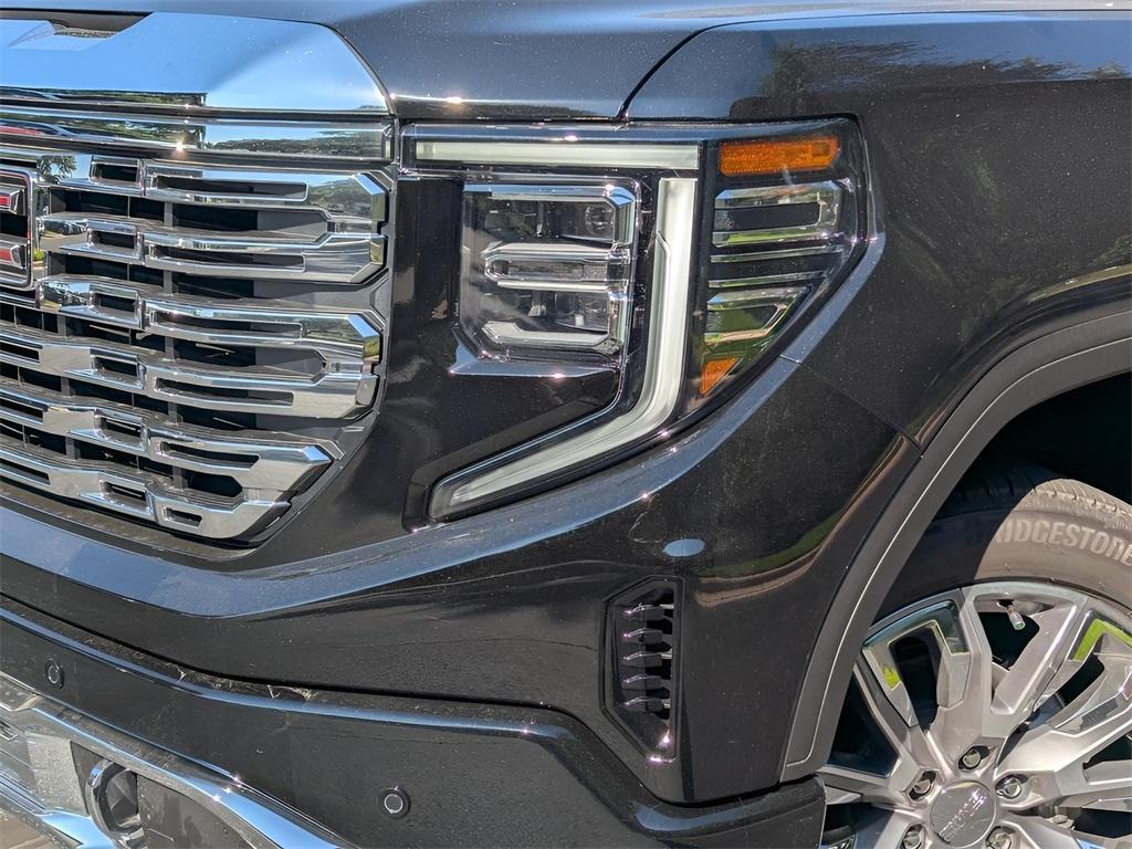 new 2026 GMC Sierra 1500 car, priced at $69,105