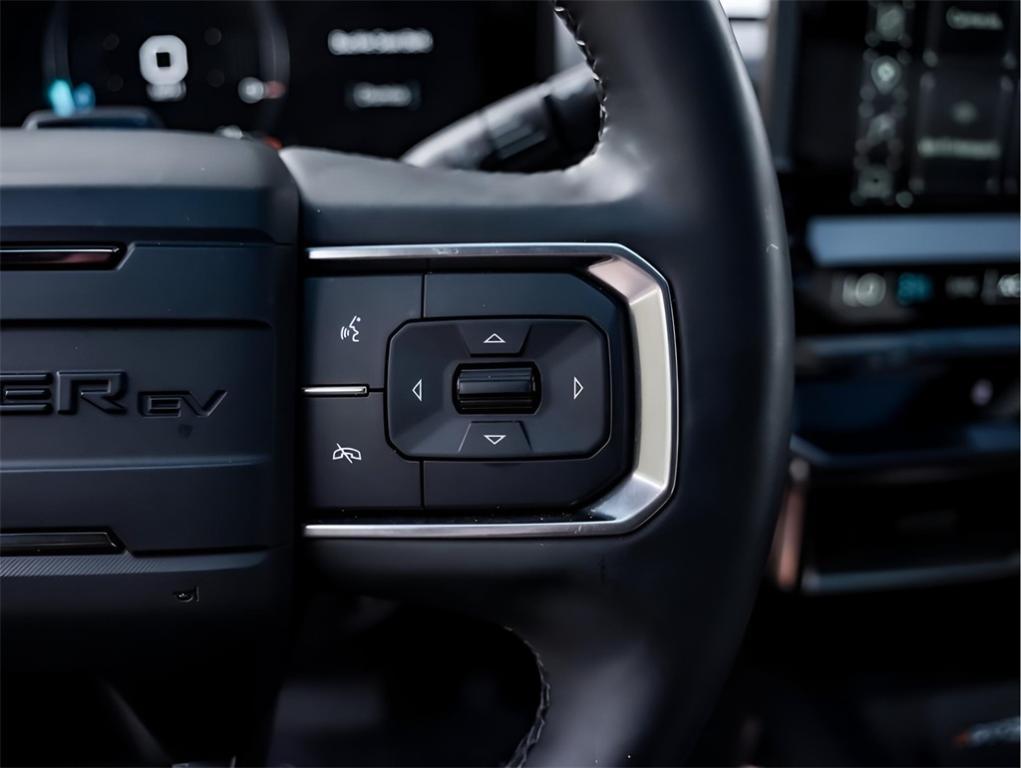 new 2025 GMC HUMMER EV Pickup car, priced at $112,084