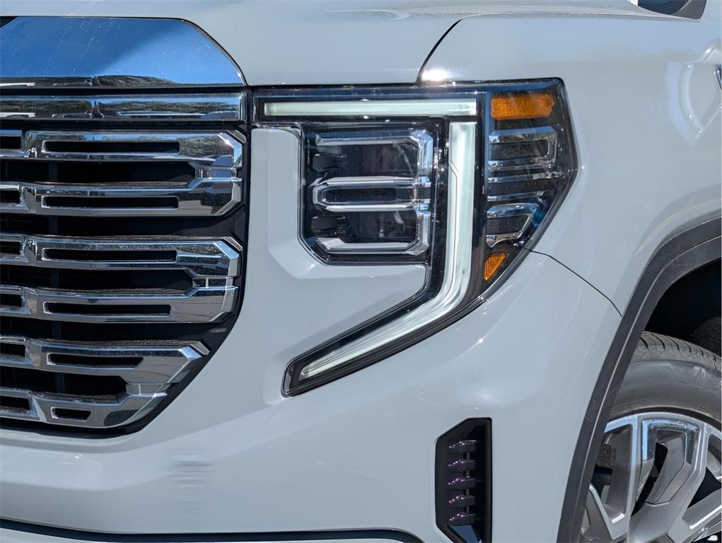 new 2025 GMC Sierra 1500 car, priced at $75,050