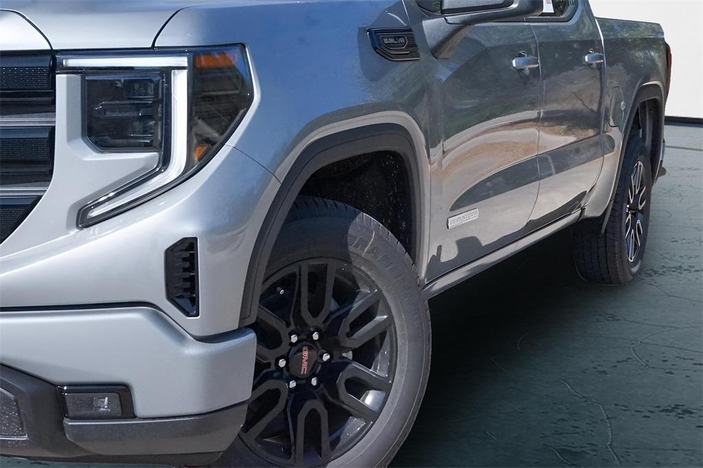 new 2025 GMC Sierra 1500 car, priced at $48,685