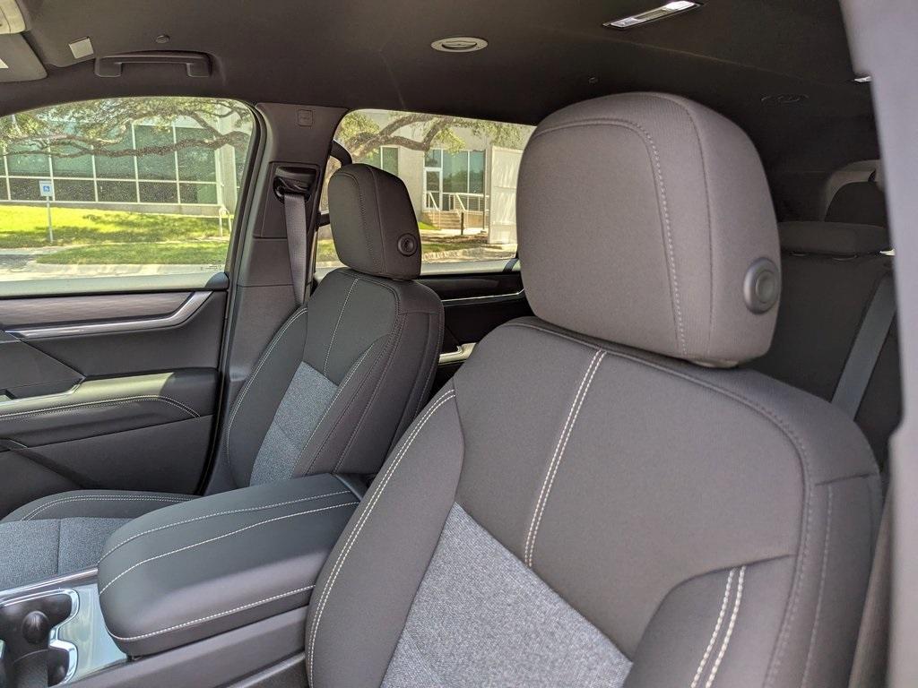 new 2025 GMC Acadia car, priced at $46,140
