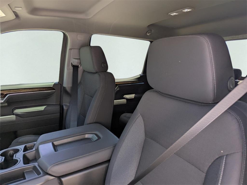 new 2025 GMC Sierra 1500 car, priced at $43,490