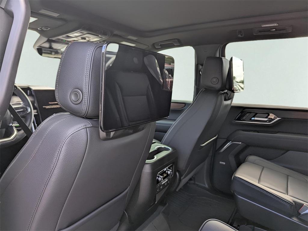 new 2025 GMC Yukon XL car, priced at $98,249