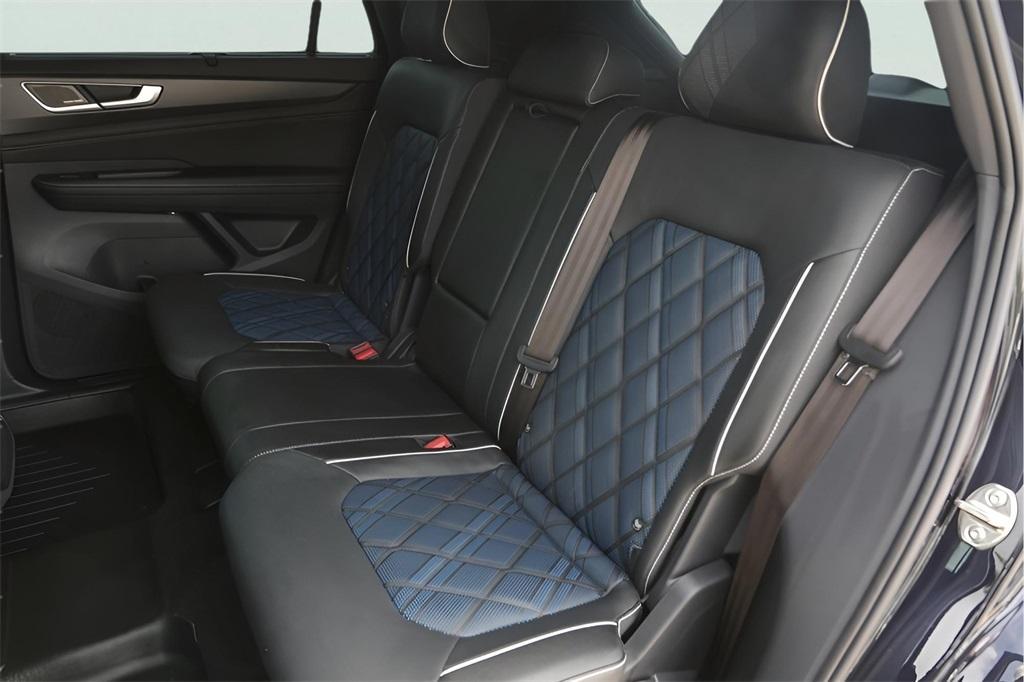 used 2025 Volkswagen Atlas Cross Sport car, priced at $42,900