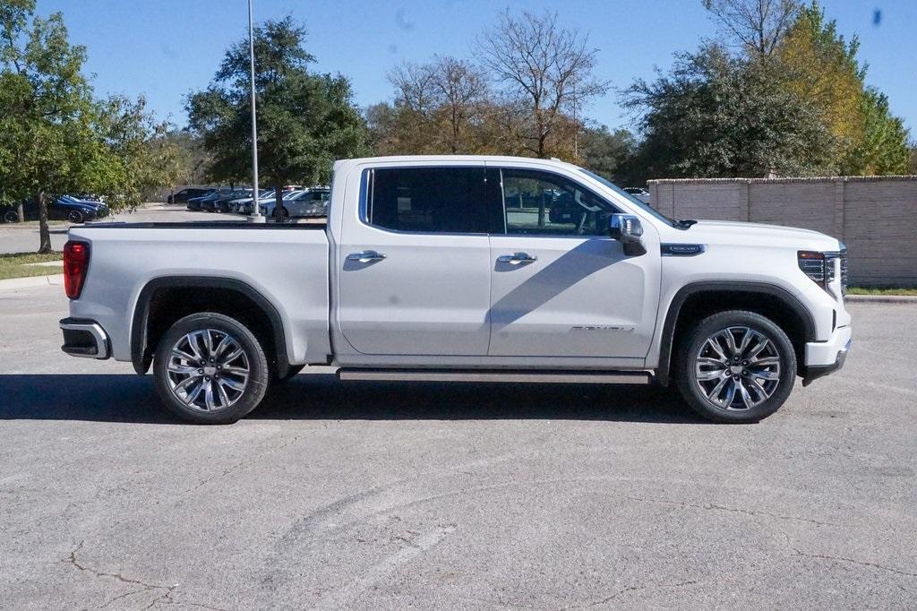 new 2025 GMC Sierra 1500 car, priced at $73,605