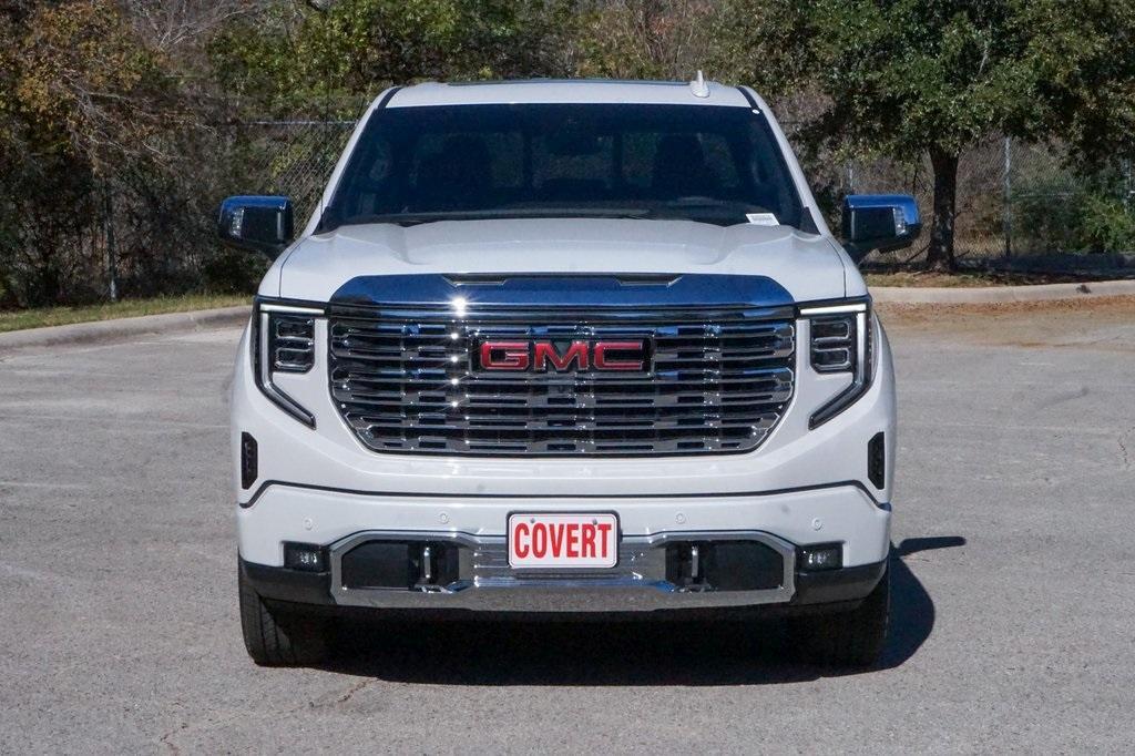 new 2025 GMC Sierra 1500 car, priced at $73,605