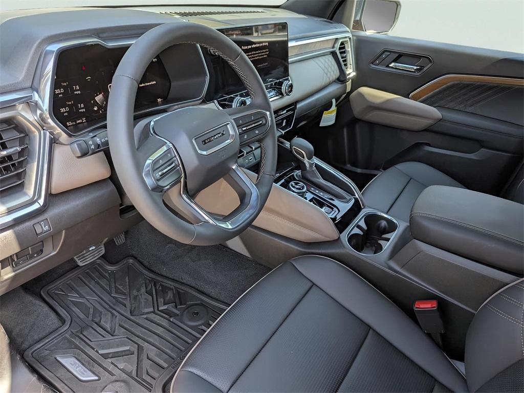new 2025 GMC Canyon car, priced at $51,910