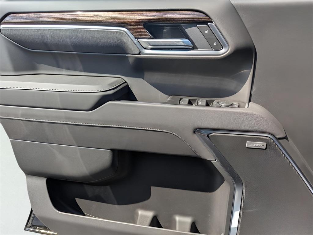 new 2026 GMC Sierra 1500 car, priced at $61,915