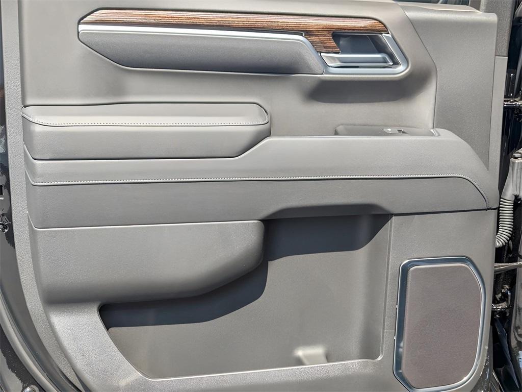 new 2026 GMC Sierra 1500 car, priced at $61,915