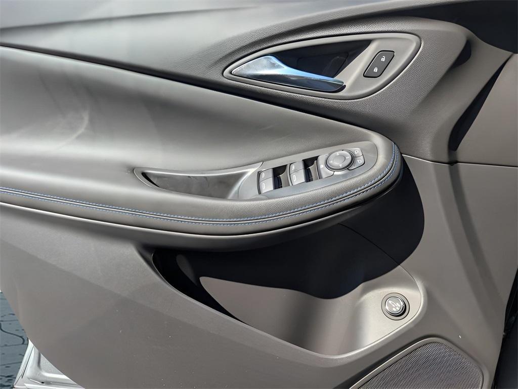 new 2026 Buick Encore GX car, priced at $27,165