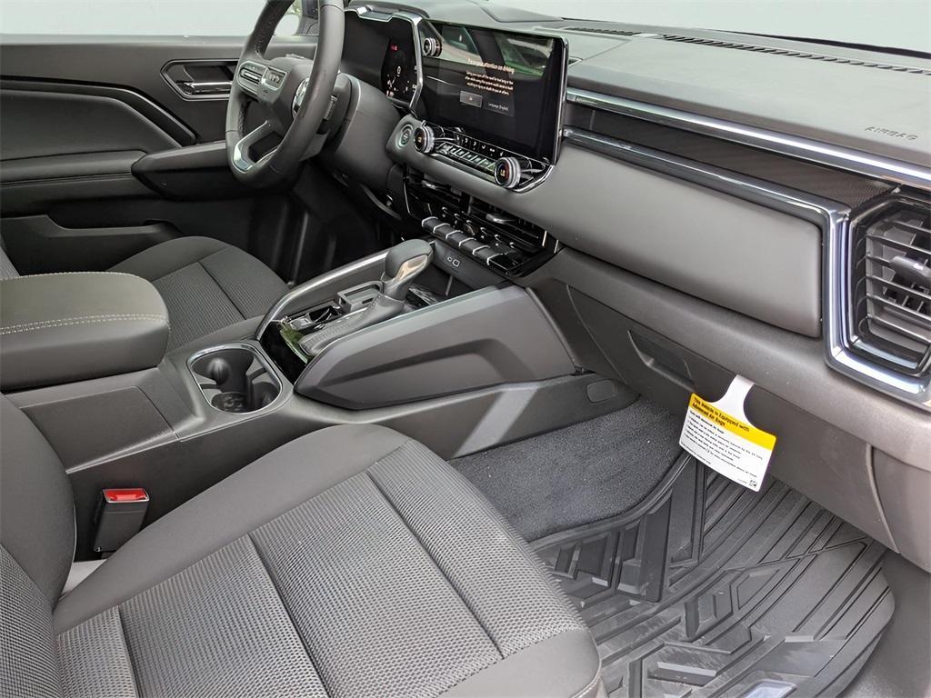 new 2025 GMC Canyon car, priced at $38,730