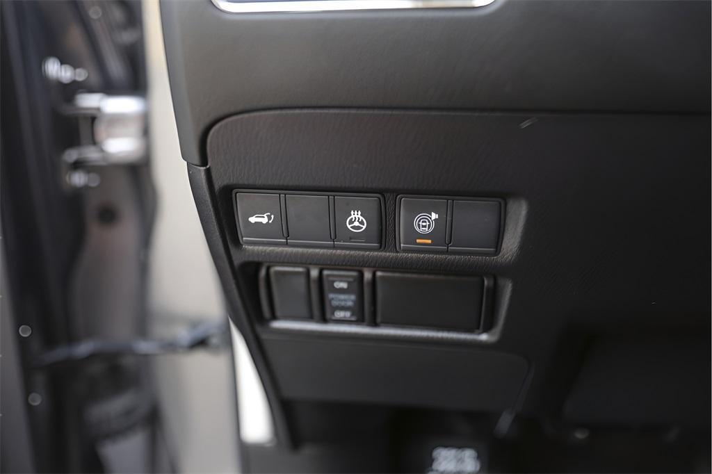 used 2021 Nissan Armada car, priced at $35,900